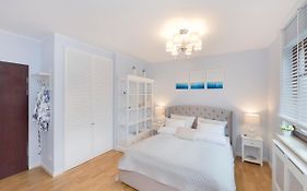 Apartament Hamptons - Relaks blisko plaży i Molo
